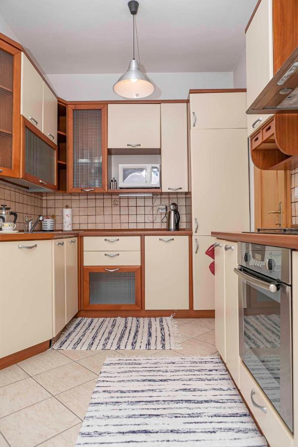 Castle View Apartment With Free Parking Bratislava Exterior foto